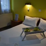 Apartment Chrissi-renovated 2026, Just 20m From The *