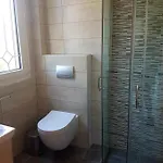 Chrissi-renovated 2026, Just 20m From The Apartment