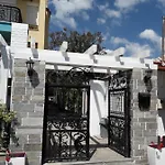 Apartment Chrissi-renovated 2026, Just 20m From The Skala Sotiros