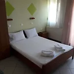 Apartment Chrissi-renovated 2026, Just 20m From The *