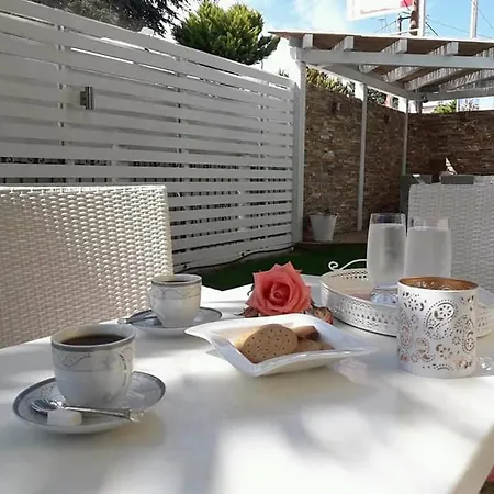 Chrissi-renovated 2026, Just 20m From The شقة *