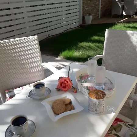 Chrissi-renovated 2026, Just 20m From The Skala Sotiros