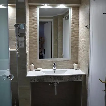 Chrissi Skala Sotiros