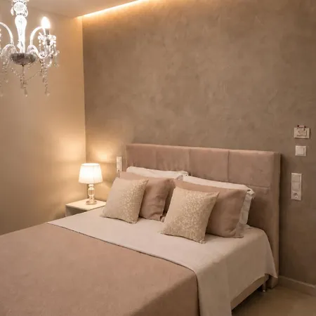 شقة Chrissi-renovated 2026, Just 20m From The سكالا سوتيروس