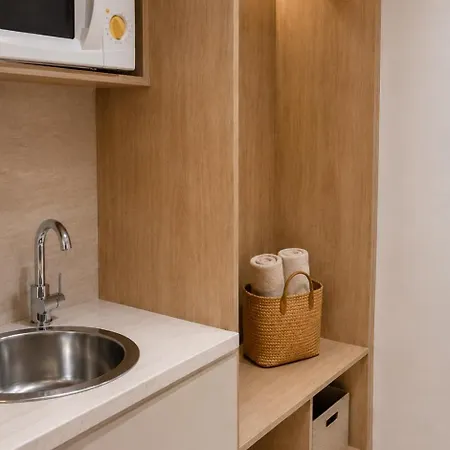 Chrissi-renovated 2026, Just 20m From The سكالا سوتيروس