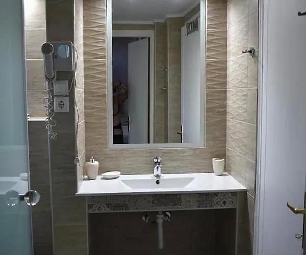 Chrissi 斯卡拉索提罗斯